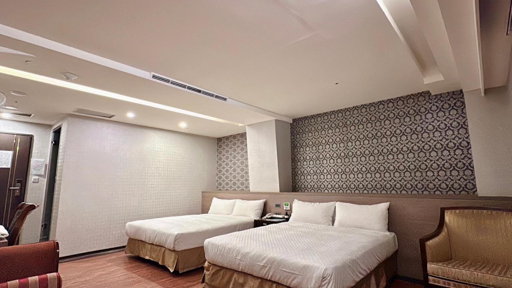 Crystal City Hotel Zhongli Eksteriør bilde