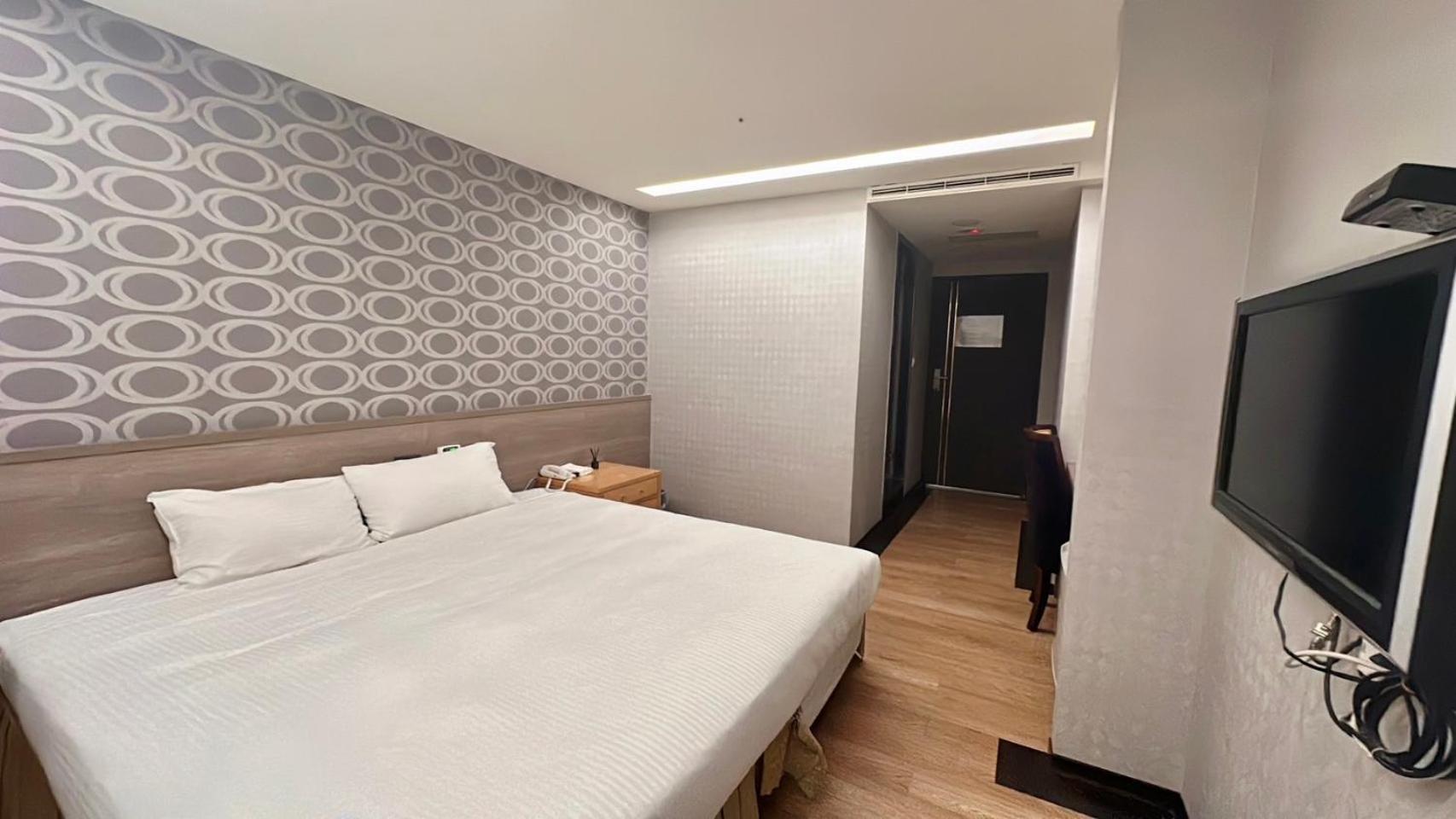 Crystal City Hotel Zhongli Eksteriør bilde