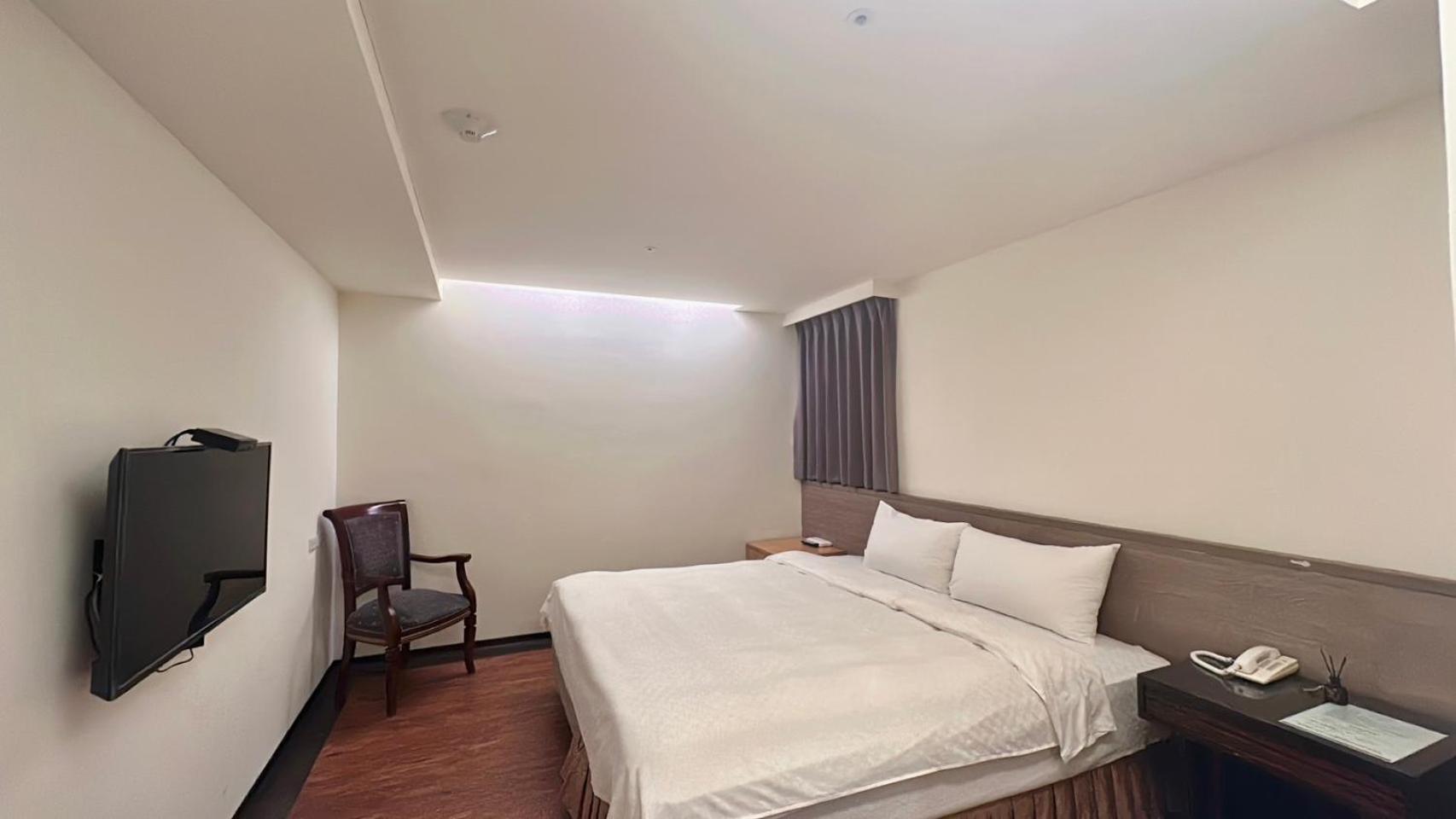 Crystal City Hotel Zhongli Eksteriør bilde