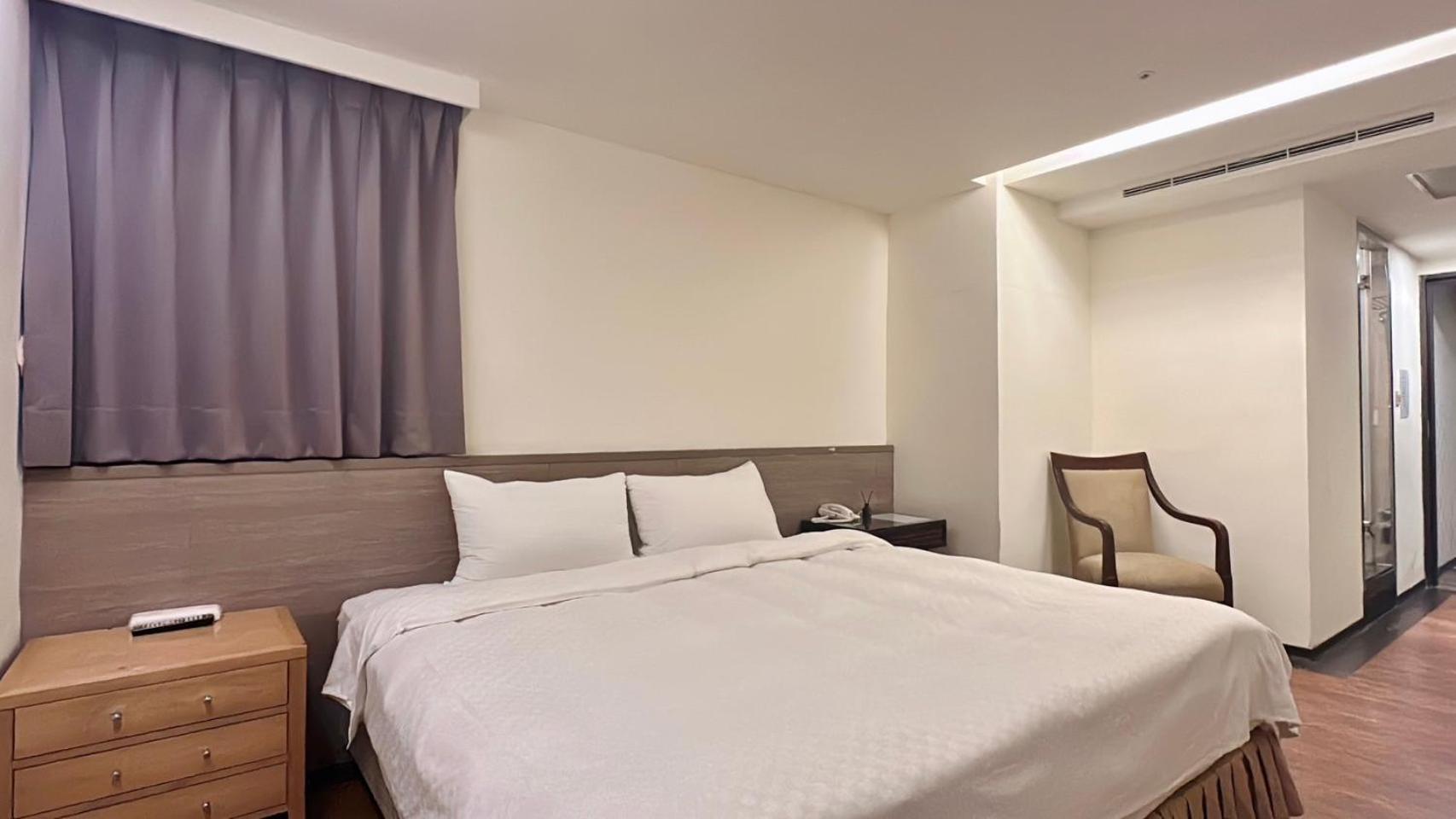 Crystal City Hotel Zhongli Eksteriør bilde